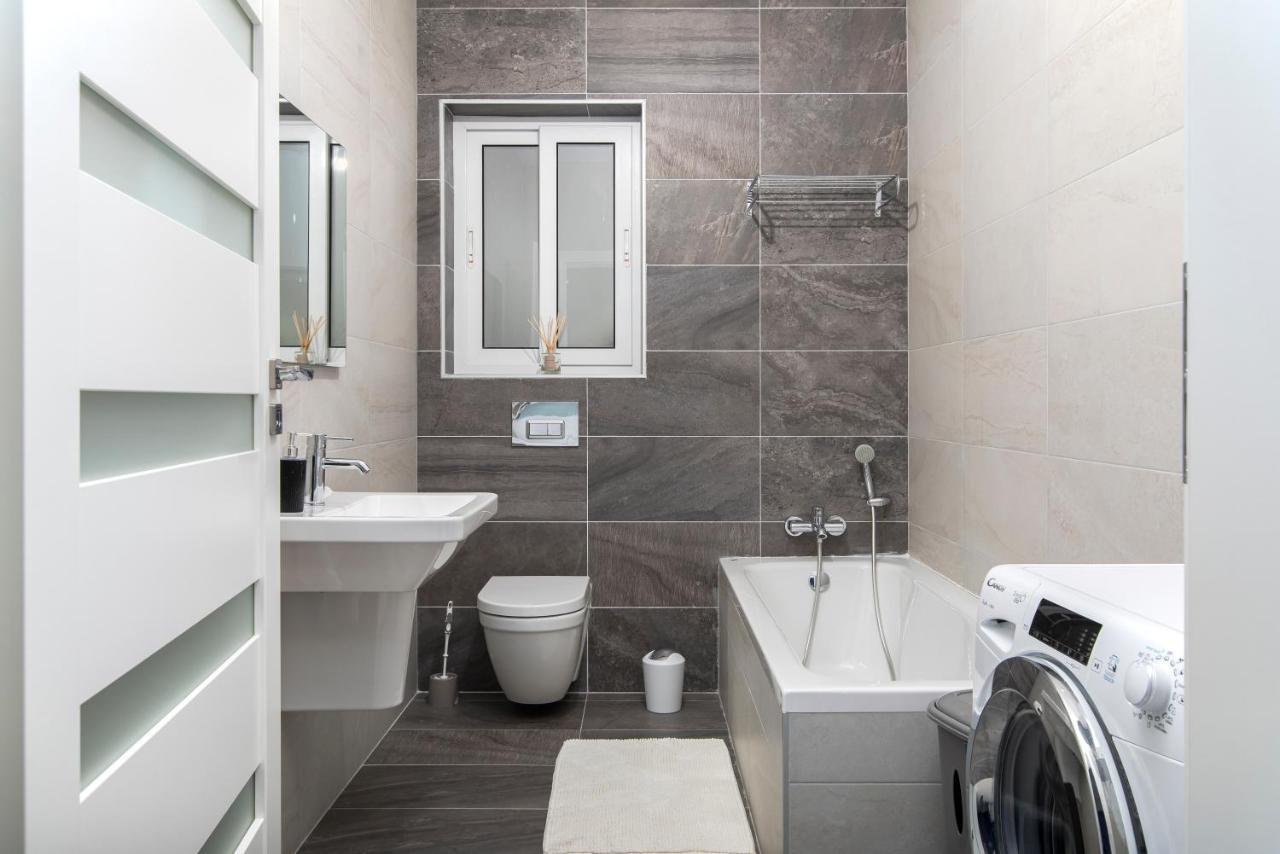 Spacious, Modern & Cosy 2 Bedroom 2 Bathroom Apartment - St. Julians Saint Julian's 외부 사진